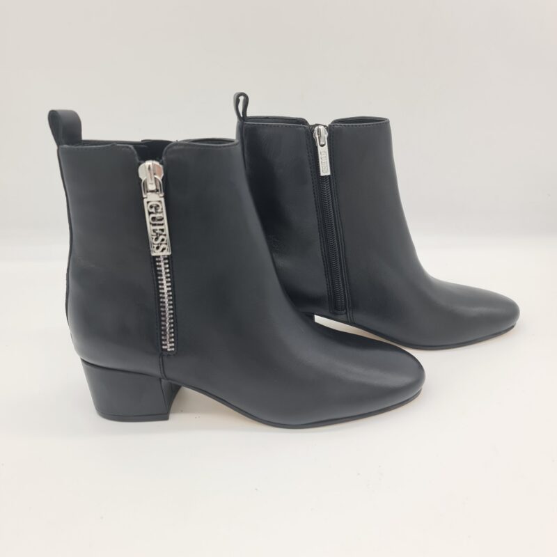 Guess tronchetto donna pelle nera