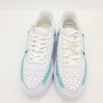 Nike Vision Platform sneakers donna customizzata bianca e tiffany con strass