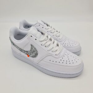 Nike Court sneakers donna customizzata bianca glitter argento e ricami