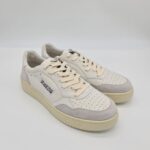 Back 70 sneakers uomo bianca con stemma nella liguetta