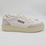 Back 70 sneakers uomo bianca con stemma nella liguetta