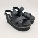 Dr.Martens Voss II nero sandalo donna