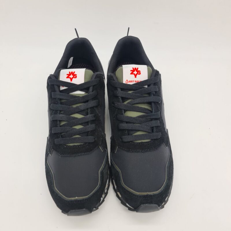 W6yz Jet sneakers uomo nera suola camouflage