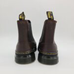 Dr. Martens stivaletto Embury pelle ingrassata marrone uomo