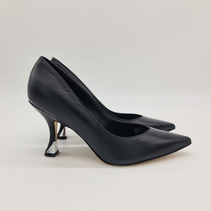 Guess décolleté pelle nera tacco a rocchetto 9 cm