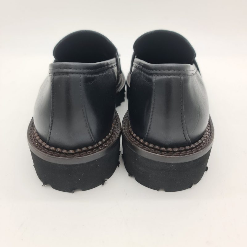 Les Tulipes mocassino donna pelle nera con frange e morsetto