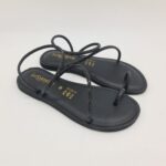 Le Salentine sandalo infradito donna con strass nero