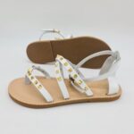 Le Salentine sandalo infradito donna bianco con borchie oro
